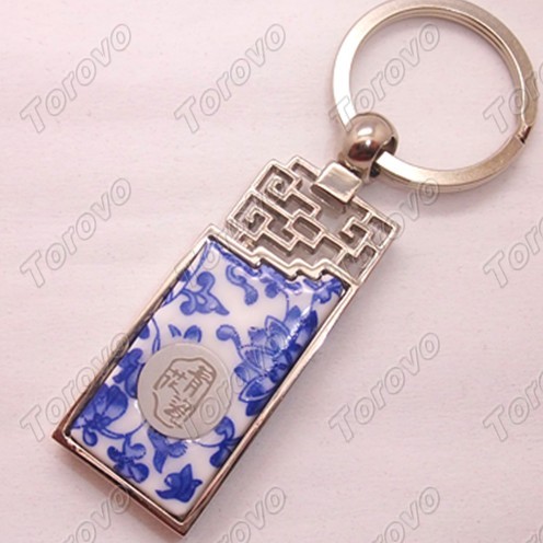 經(jīng)典窗棱鏤空設(shè)計(jì)青花瓷鑰匙扣U盤(pán)